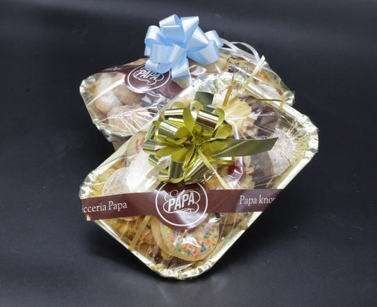 Mixed Biscuits Gift Trays (Assorted Sizes)