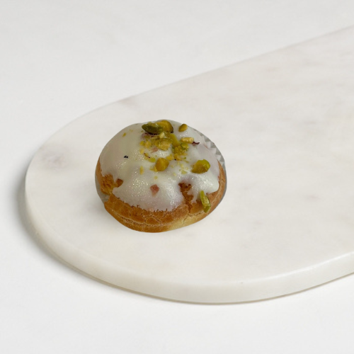 Mignon Pistachio Bigne (5 pieces)