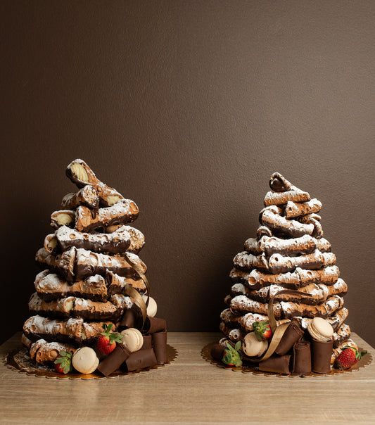 Cannoli Tower