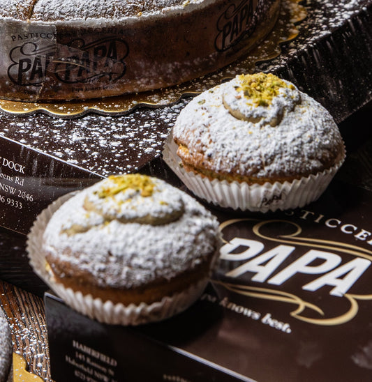 MINI RICOTTA CAKE WITH PISTACHIO